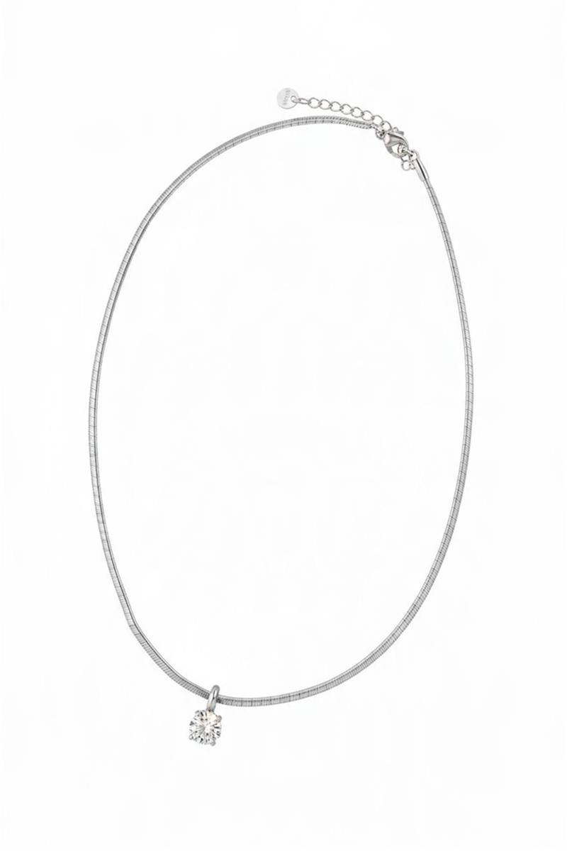 collana con punto luce luz
